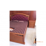 Кровать и две тумбочки в классическом стиле SIENA