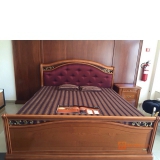 Кровать и две тумбочки в классическом стиле SIENA