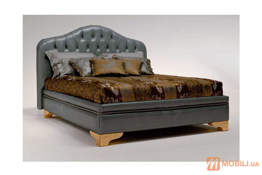 Кровать в классическом стиле ROBIN