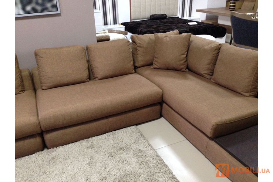 Угловой модульный диван в современном стиле, тканевая обивка BIJOUX