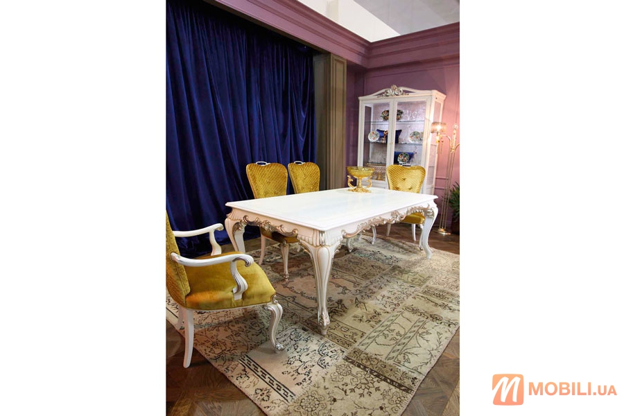 Мебель  в столовую, классический стиль GIORGIO CASA