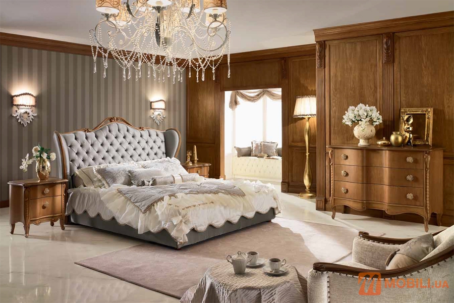 Кровать двуспальная в классическом стиле SILVER