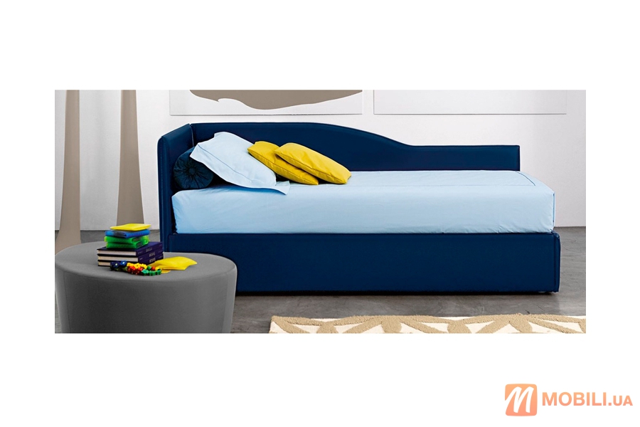 Кровать в современном стиле TITTI