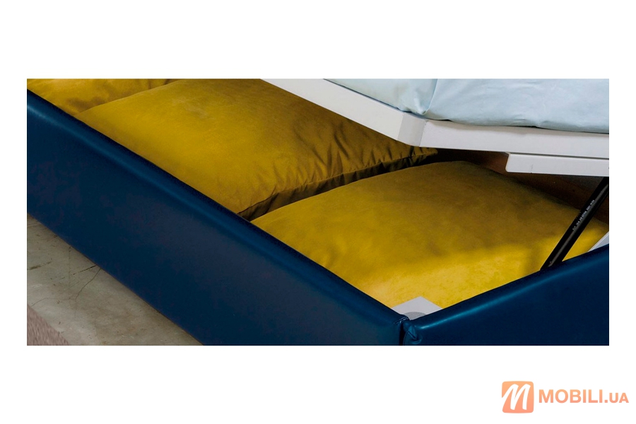 Кровать в современном стиле TITTI
