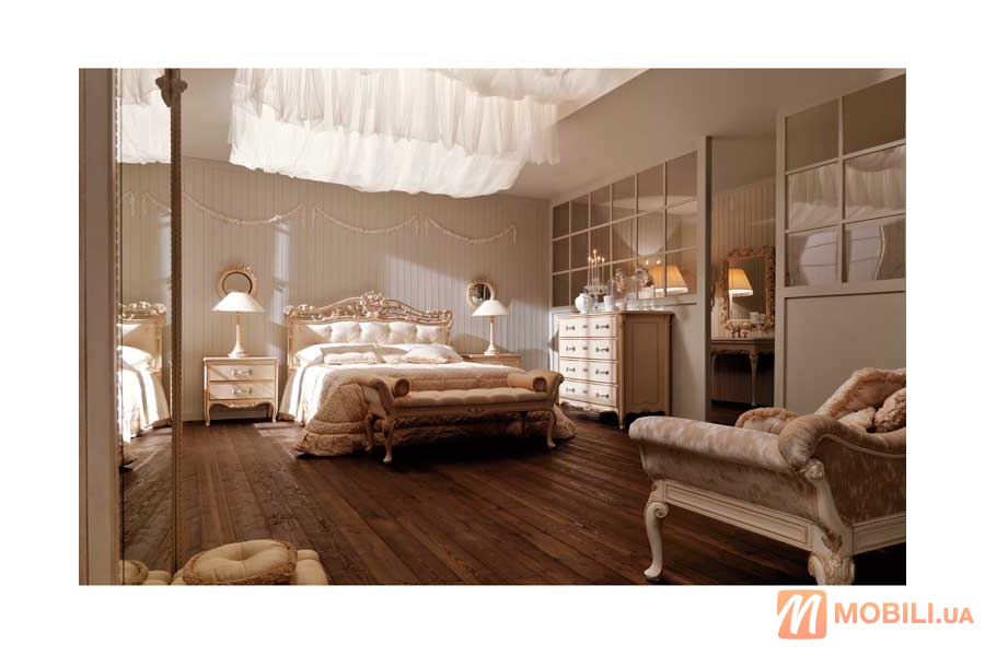 Комплект мебели в спальню, классический стиль SAVIO FIRMINO