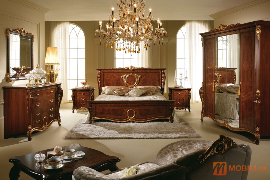 Спальня в классическом стиле DONATELLO