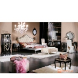 Спальный гарнитур выполнен в классическом стиле CONTEMPORARY 22