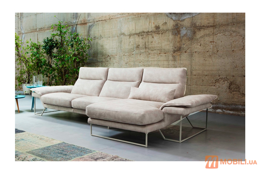 Модульный диван в современном стиле CORAL