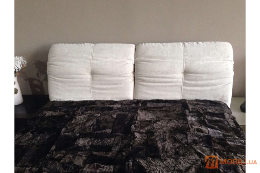 Кровать в современном стиле, с подъемным механзмом ARENA