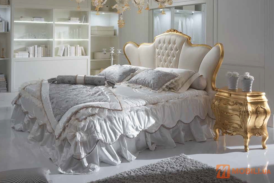 Кровать двуспальная в классическом стиле BED OPERA